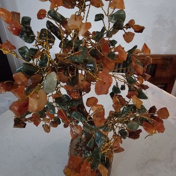 Natural Stone tree - Picture 6 of 6